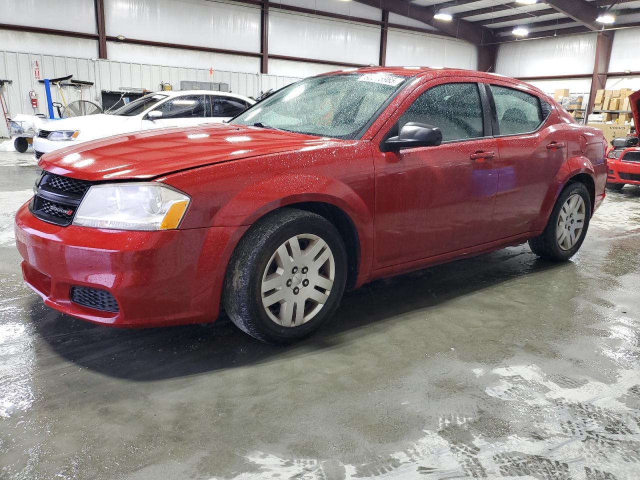 2013 DODGE Avenger