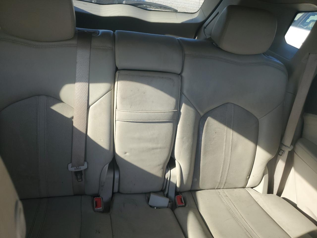 2012 CADILLAC SRX