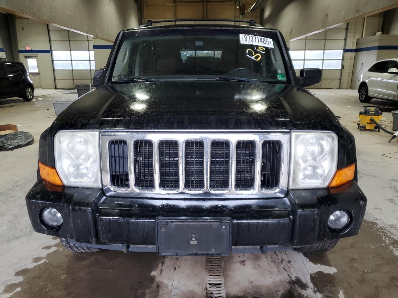 2006 JEEP Commander