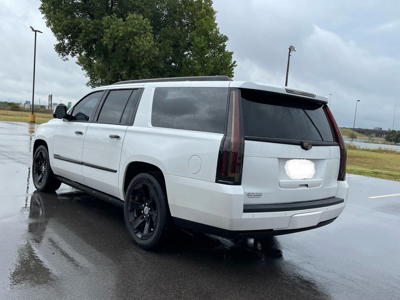 2016 CADILLAC Escalade ESV
