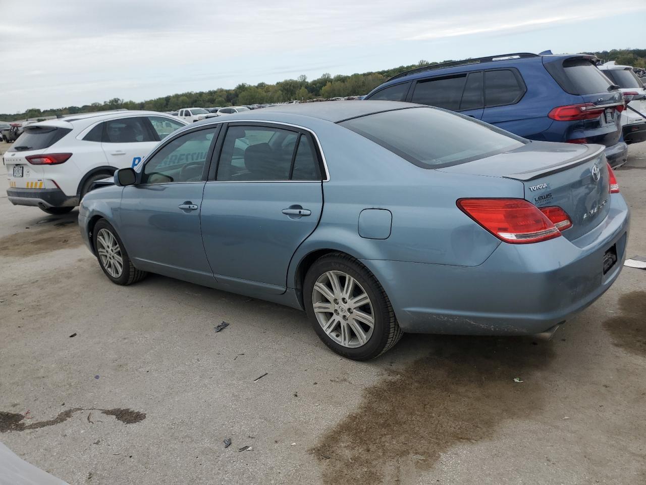2006 TOYOTA Avalon