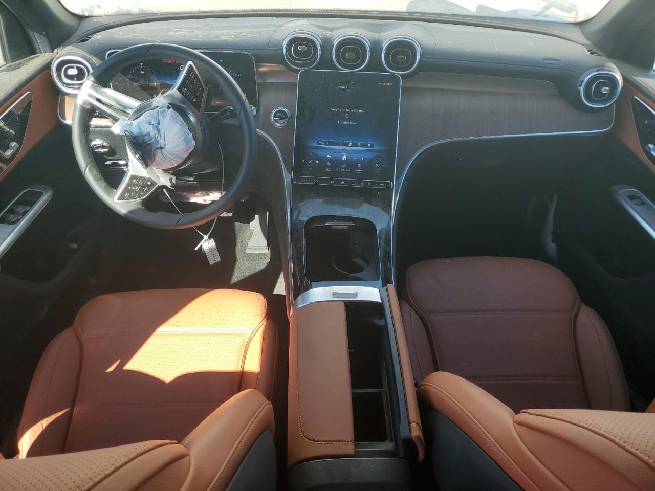 2024 MERCEDES-BENZ GLC-Class