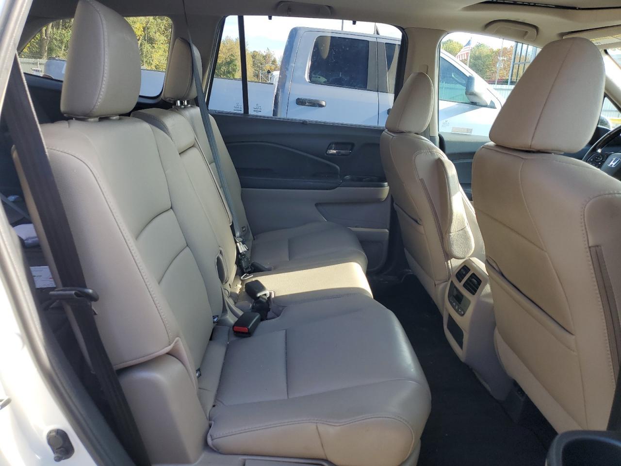 2019 HONDA PILOT
