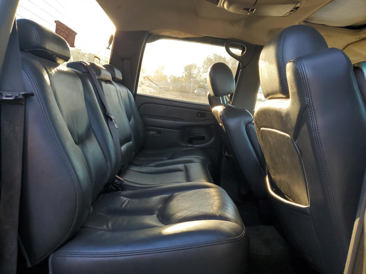 2005 GMC Sierra