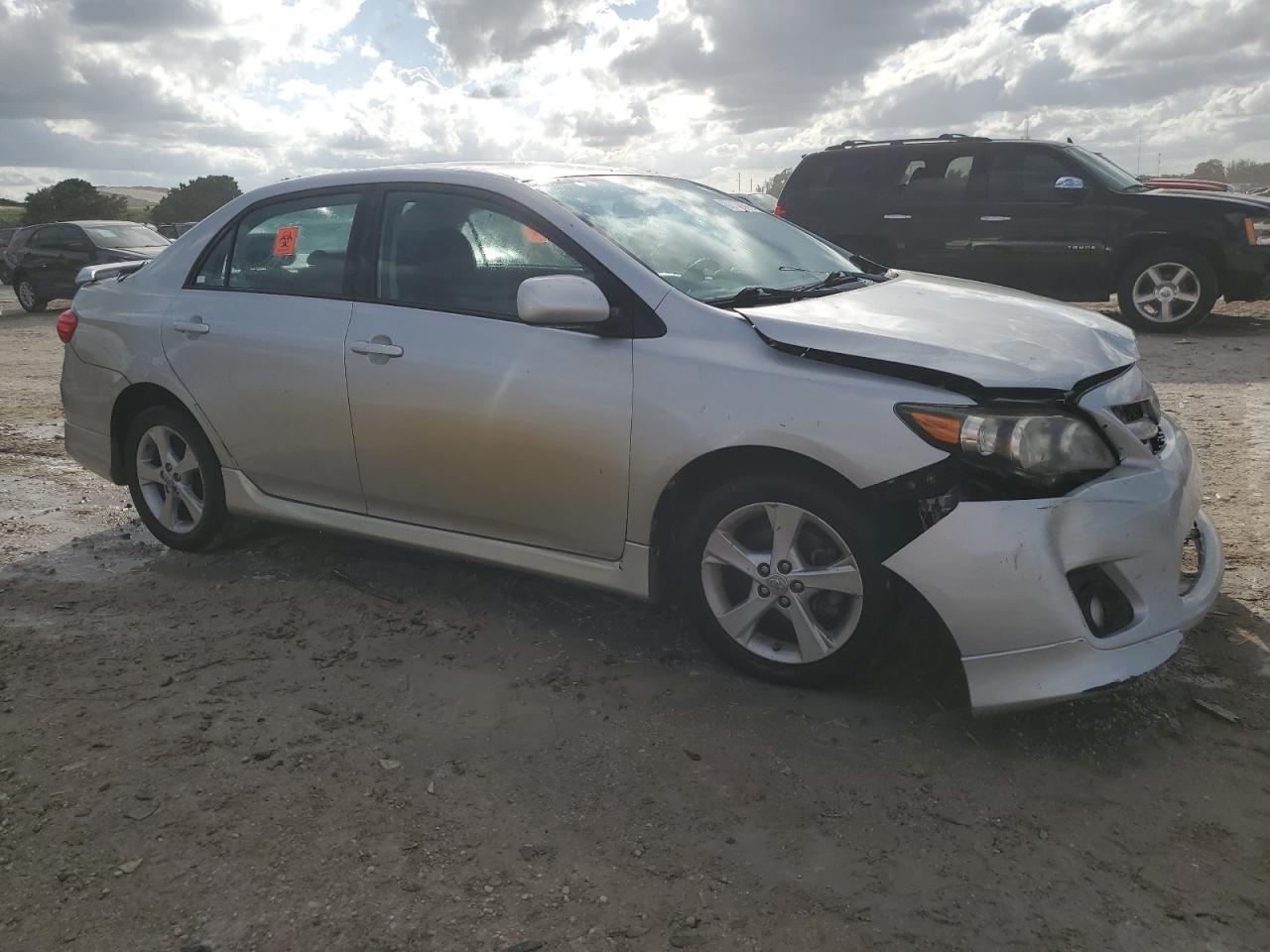 2013 TOYOTA COROLLA
