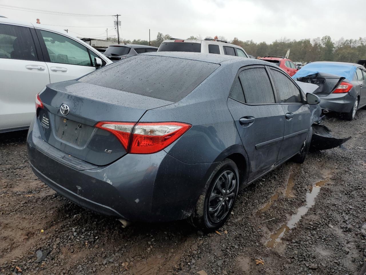 2015 TOYOTA COROLLA