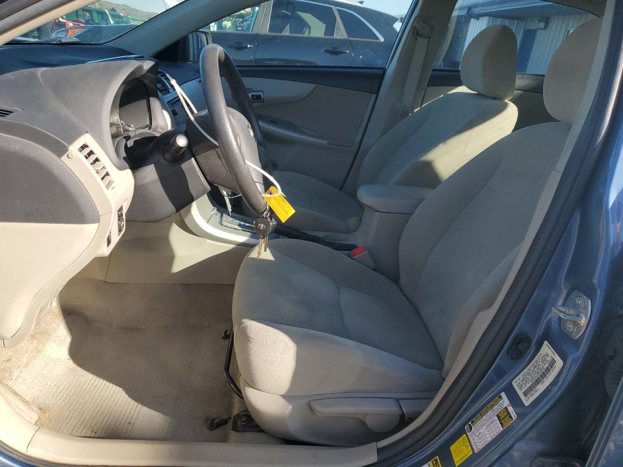 2013 TOYOTA COROLLA