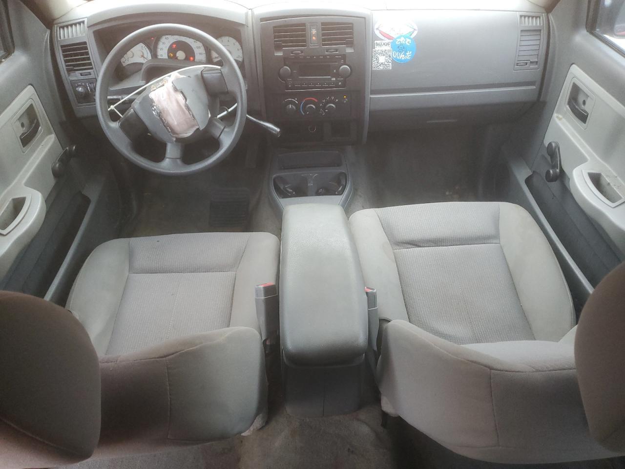 2006 DODGE Dakota