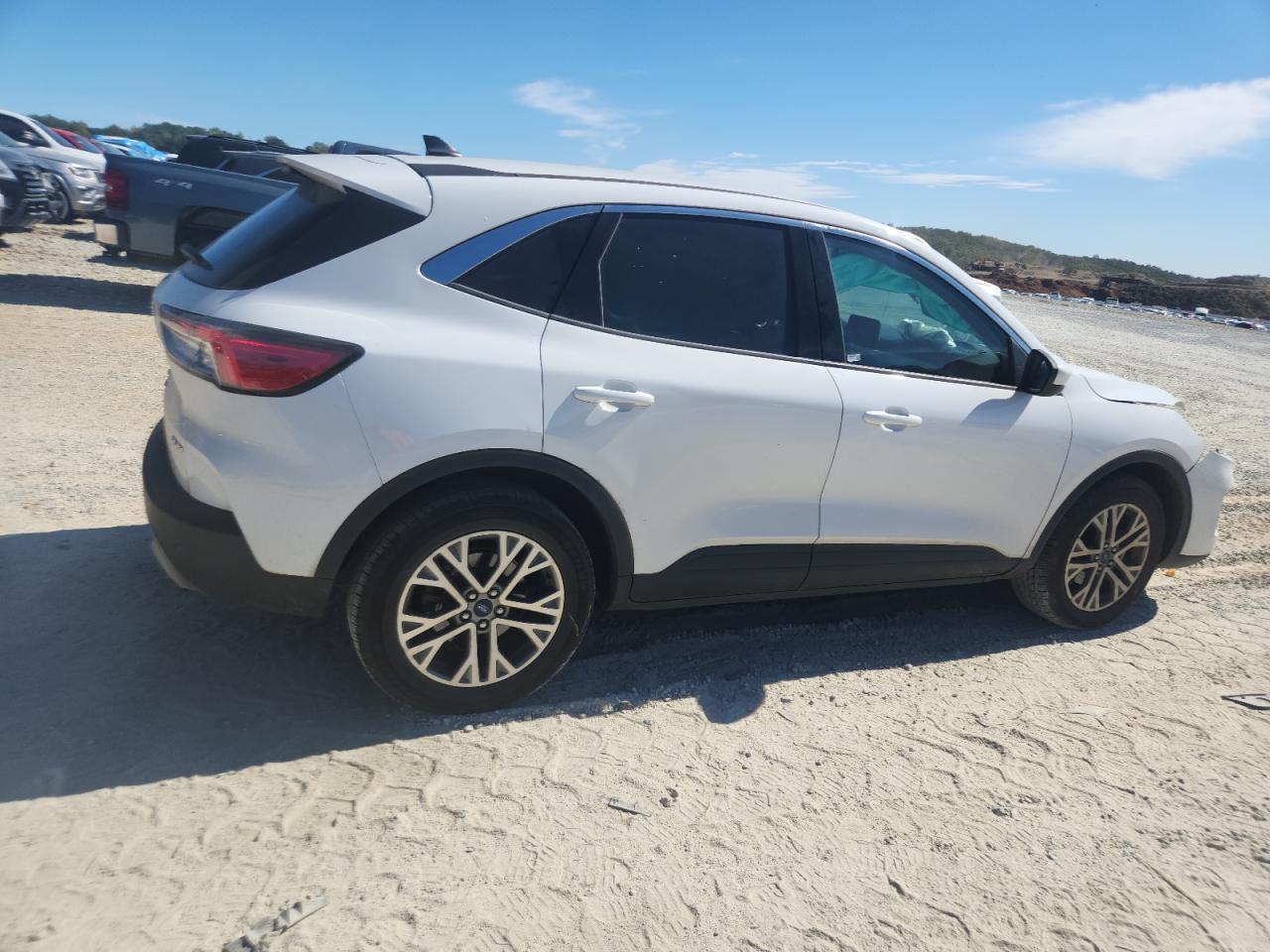 2022 FORD ESCAPE