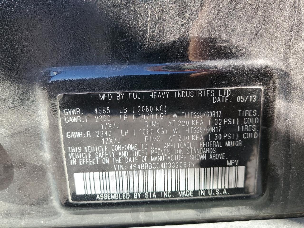 2013 SUBARU Outback