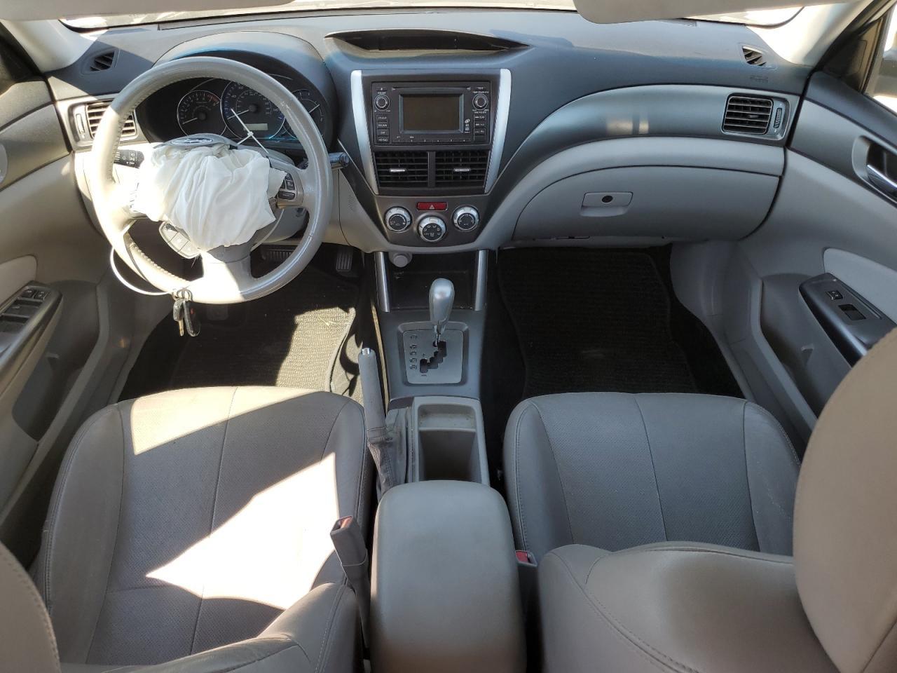 2011 SUBARU FORESTER