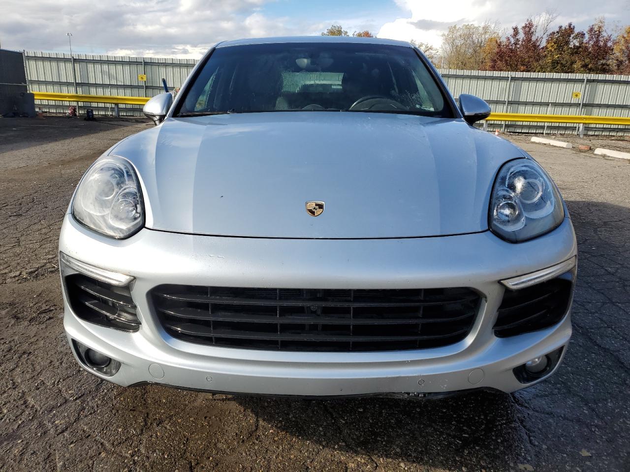 2016 PORSCHE CAYENNE