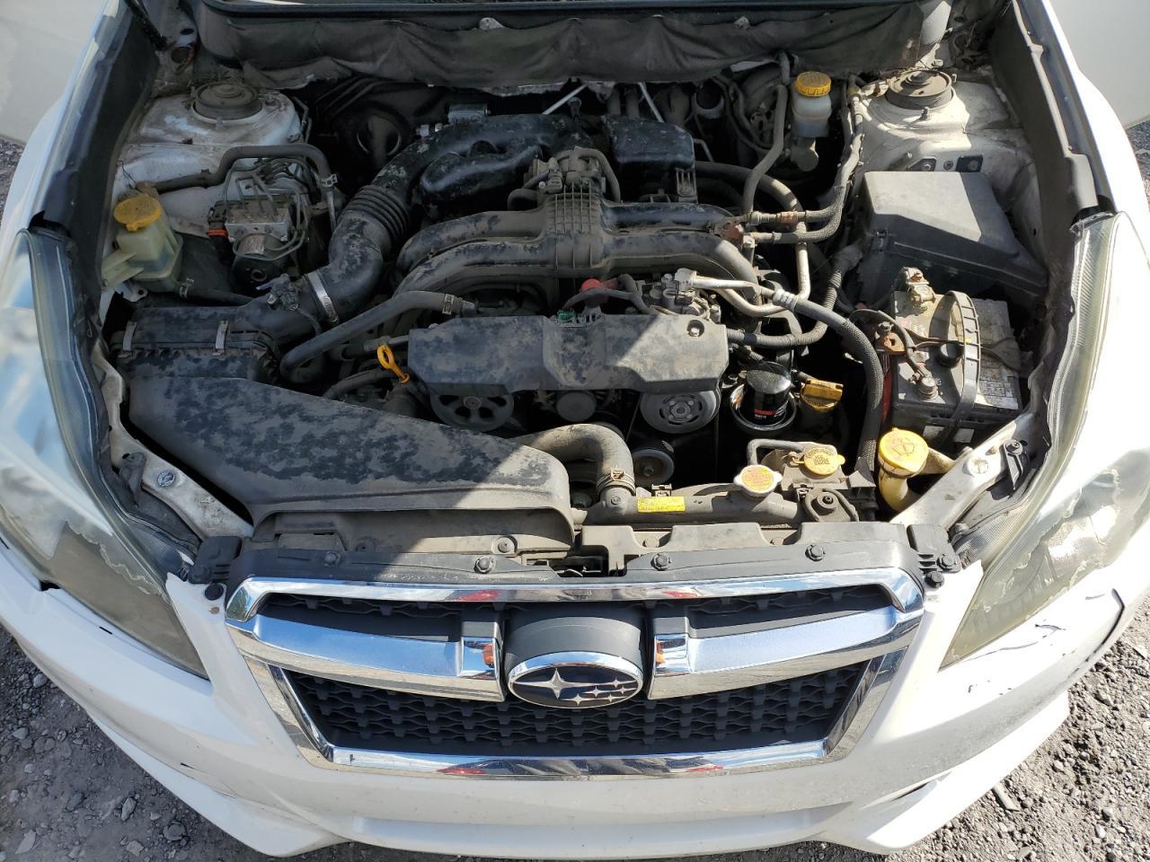 2013 SUBARU Legacy