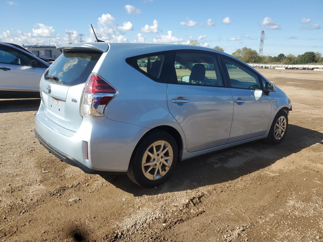 2015 TOYOTA PRIUS V