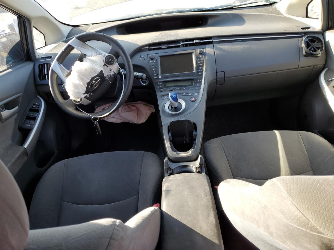 2010 TOYOTA PRIUS