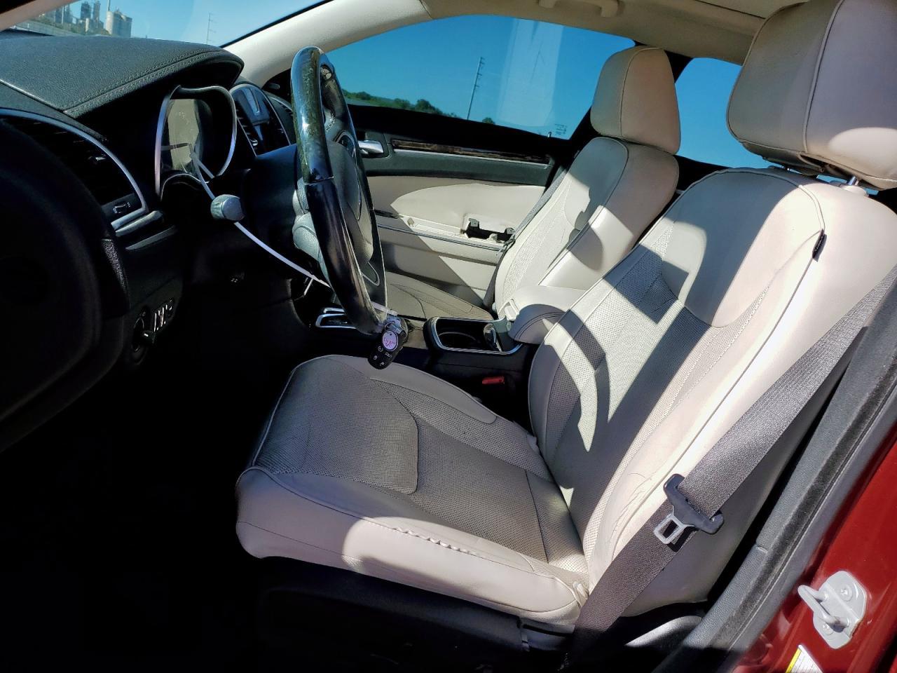 2017 CHRYSLER 300