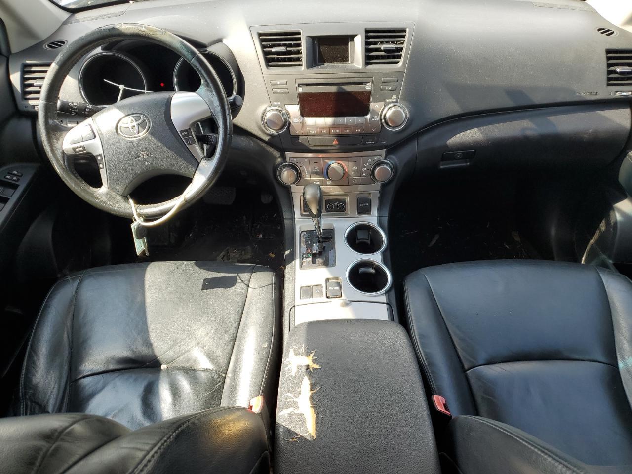 2012 TOYOTA HIGHLANDER