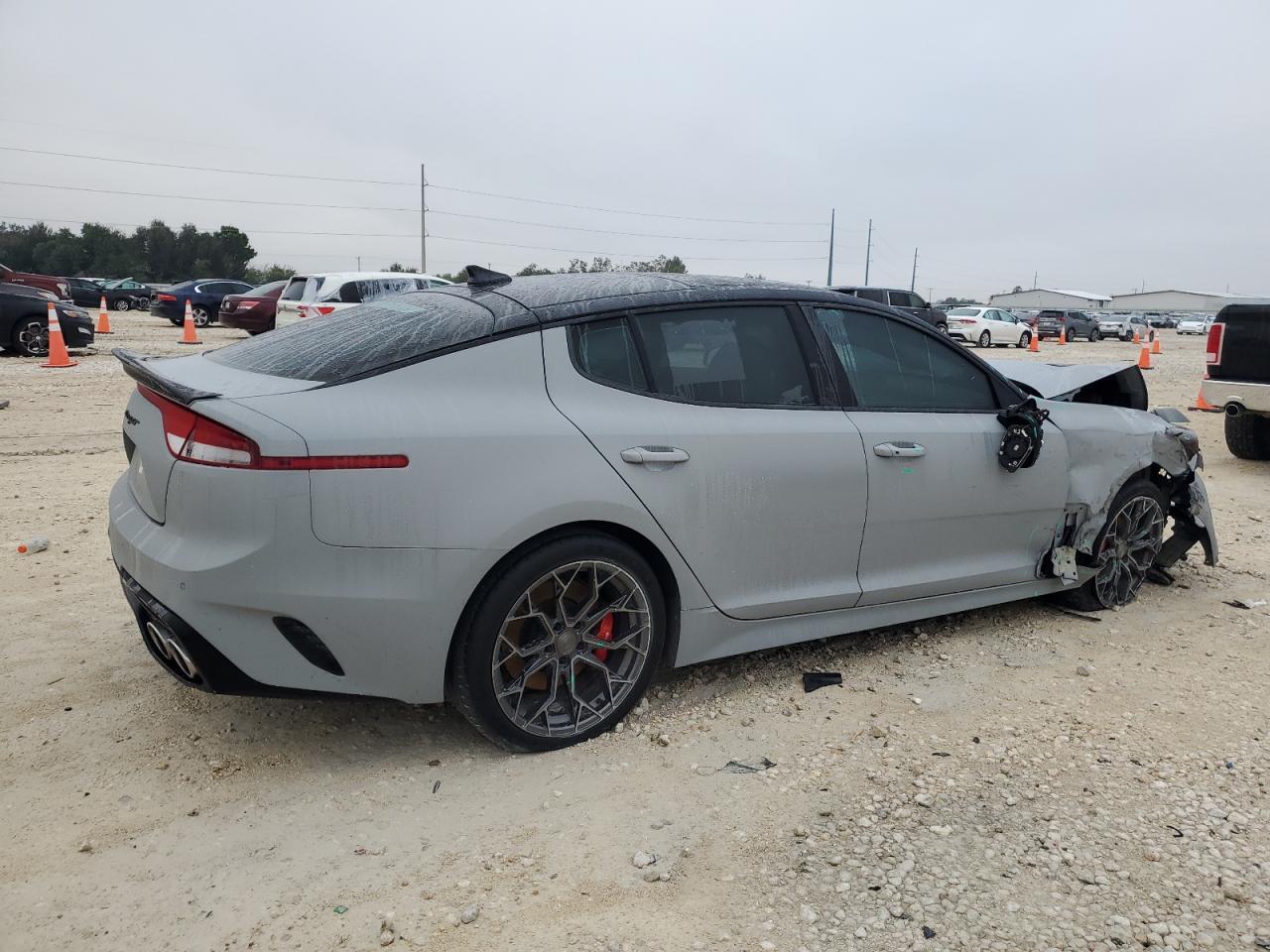 2023 KIA Stinger