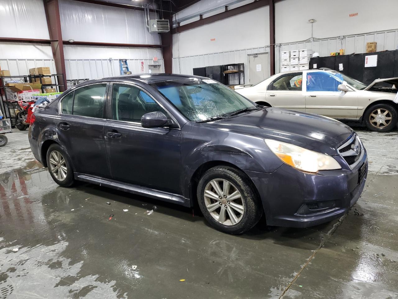 2011 SUBARU Legacy