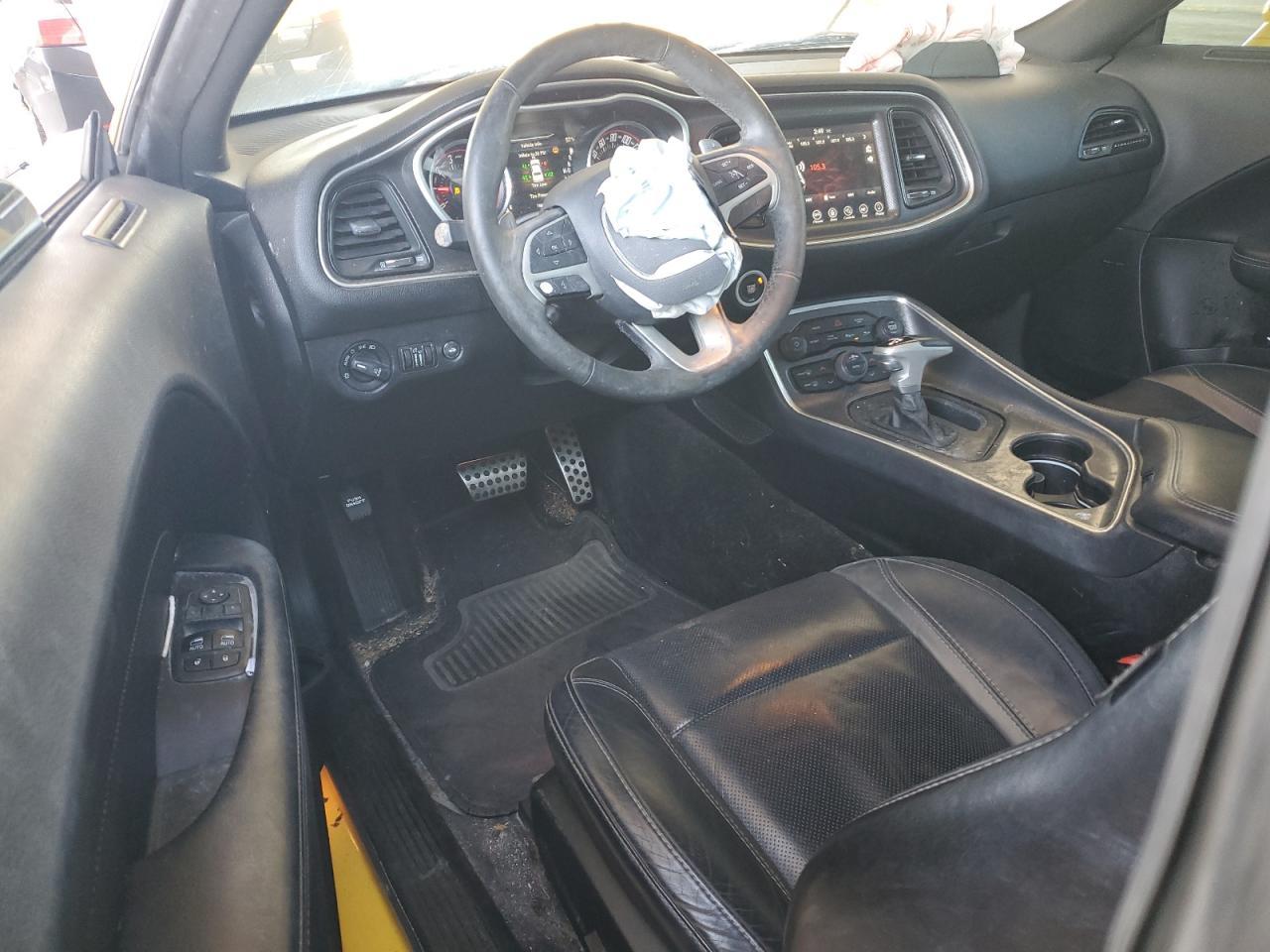 2017 DODGE Challenger