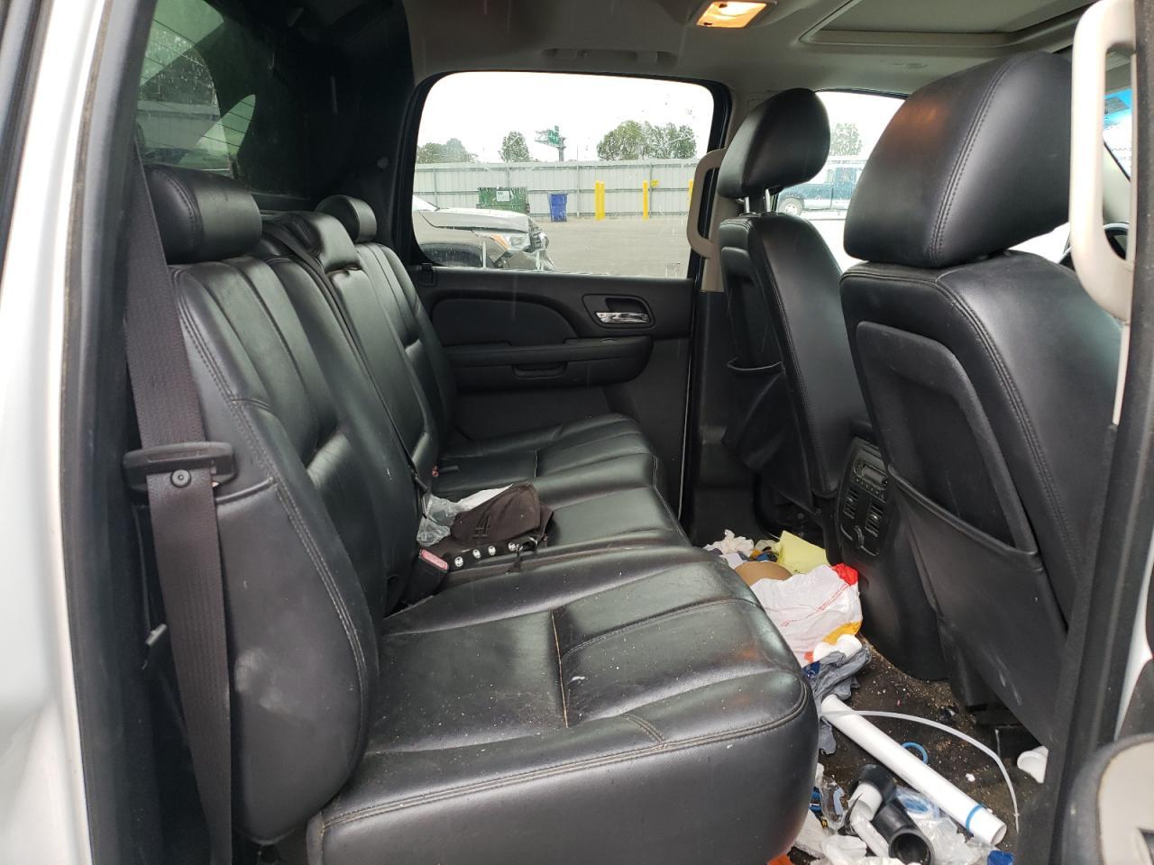 2012 CHEVROLET Avalanche