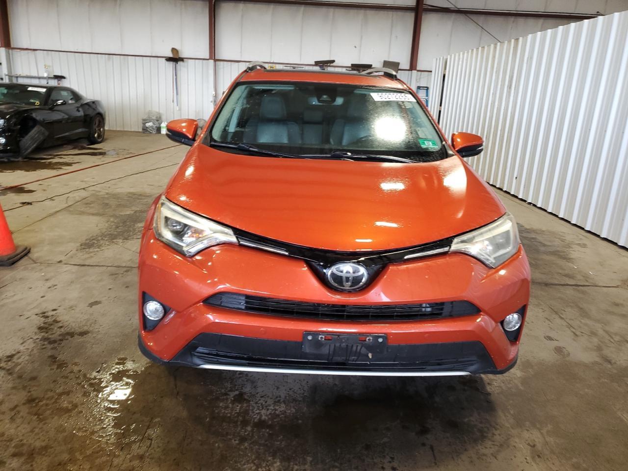 2016 TOYOTA RAV4