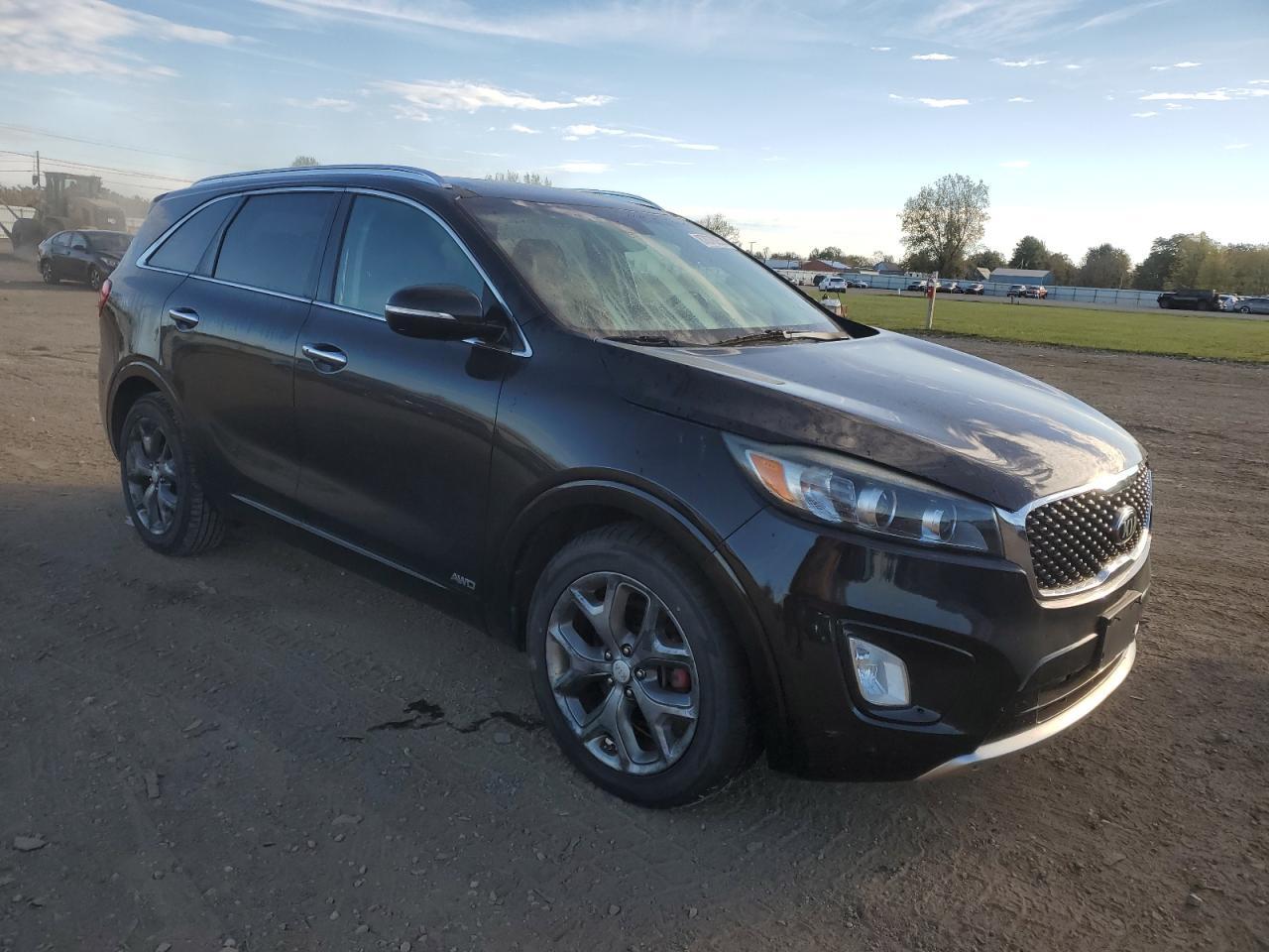 2016 KIA SORENTO