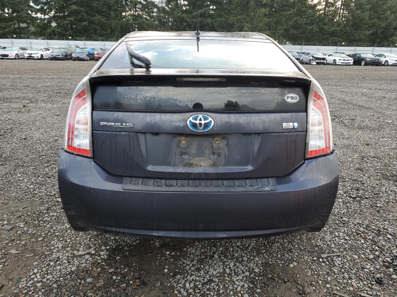2015 TOYOTA PRIUS
