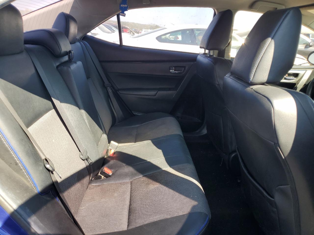 2018 TOYOTA COROLLA
