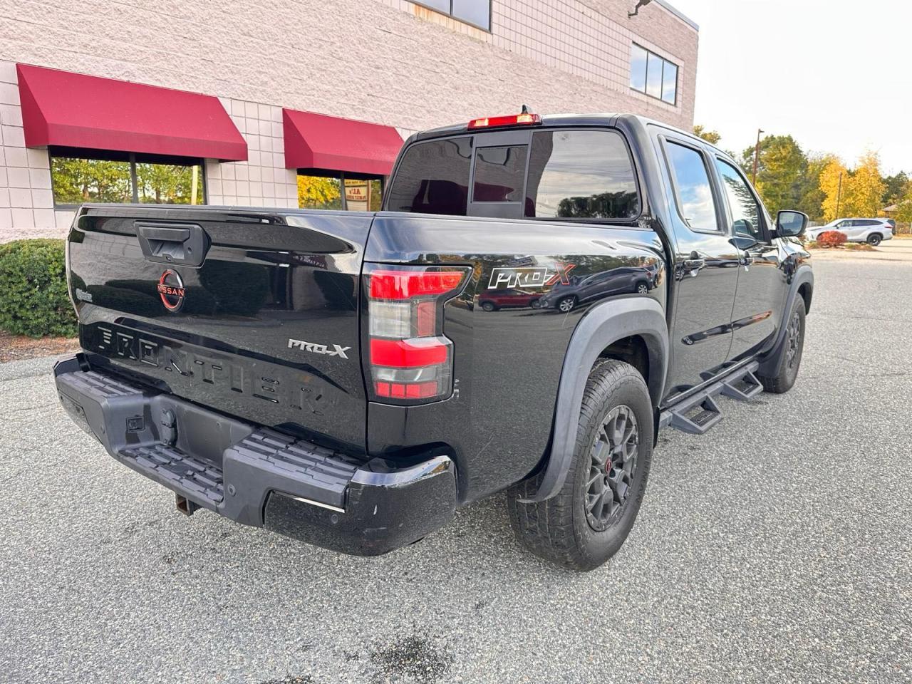 2022 NISSAN Frontier
