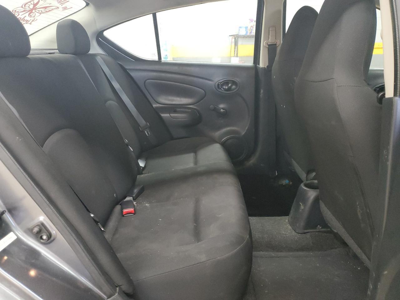 2016 NISSAN VERSA