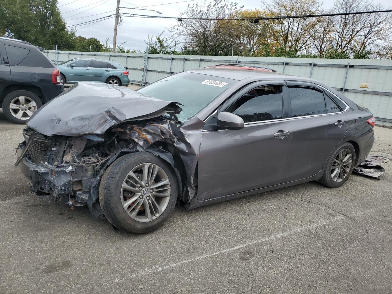 2016 TOYOTA CAMRY