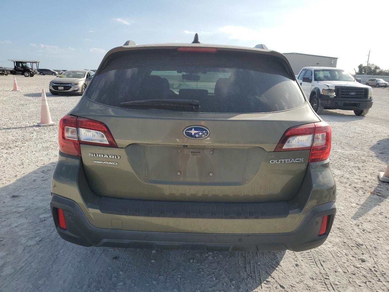2019 SUBARU Outback