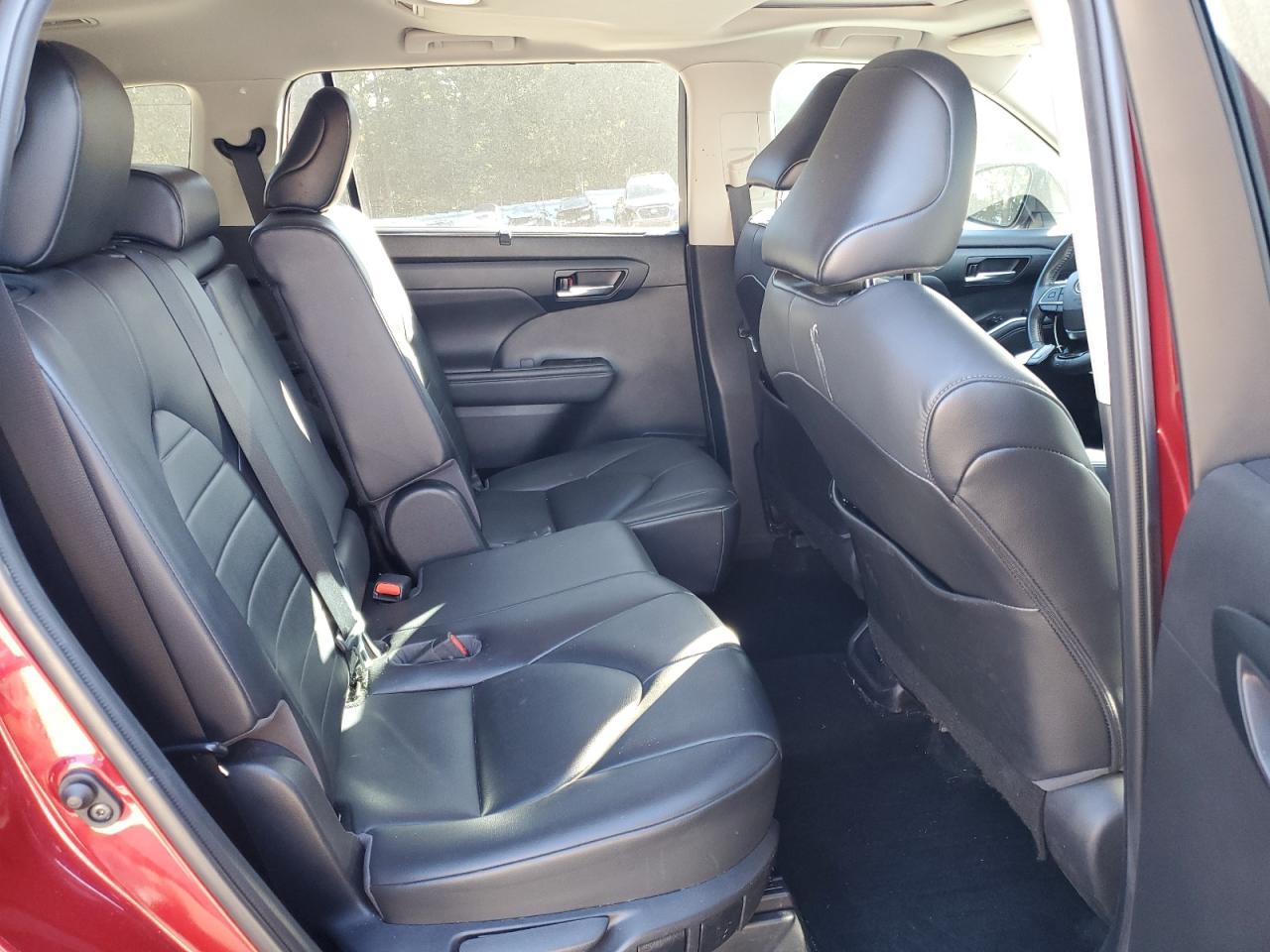 2021 TOYOTA HIGHLANDER