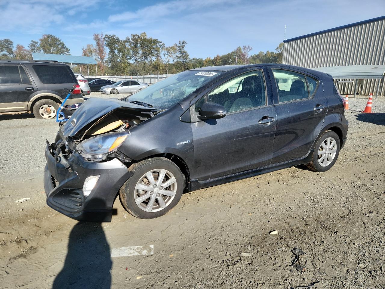 2017 TOYOTA Prius c