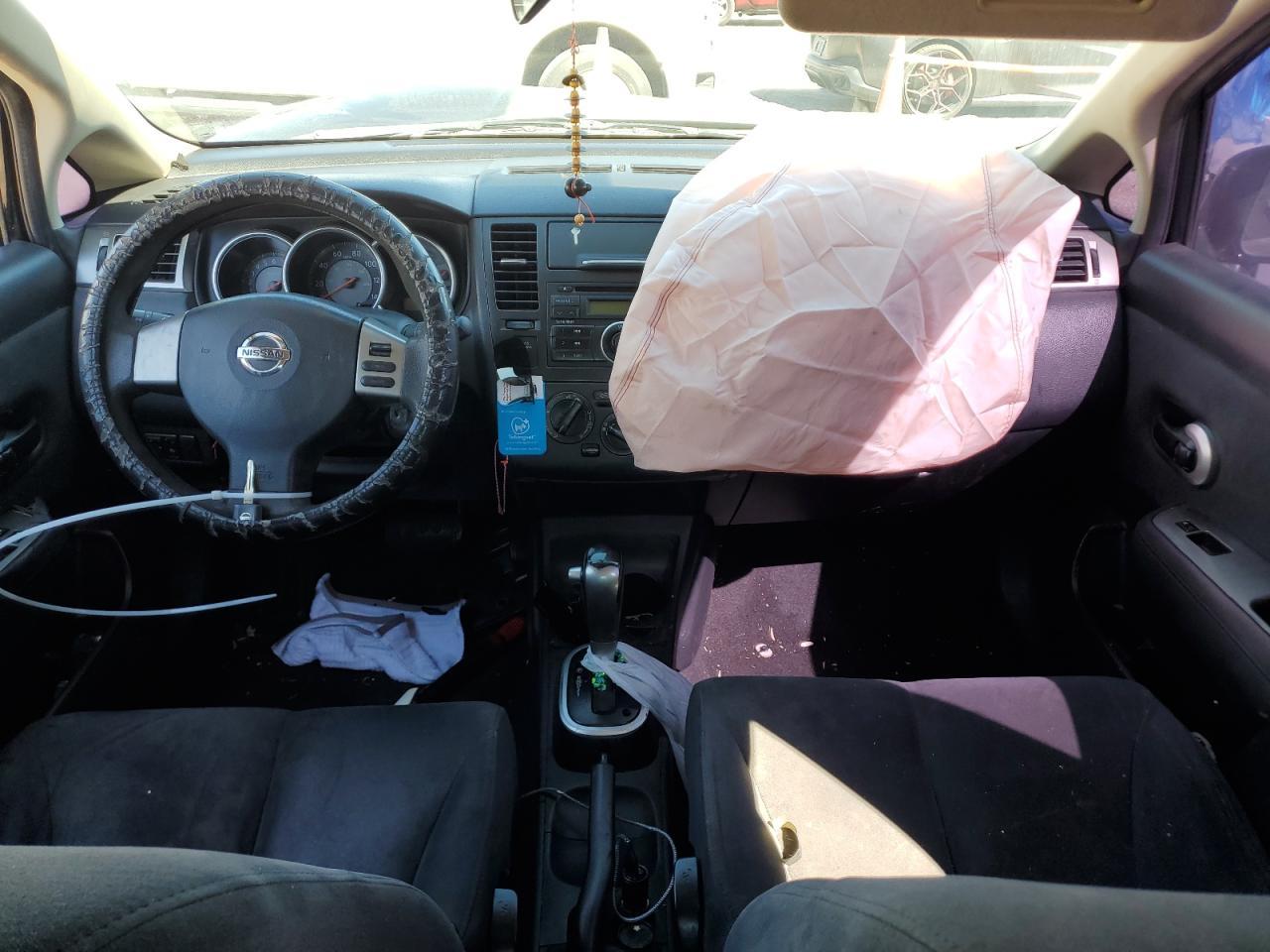 2009 NISSAN VERSA