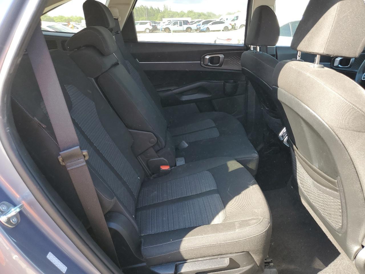 2025 KIA SORENTO