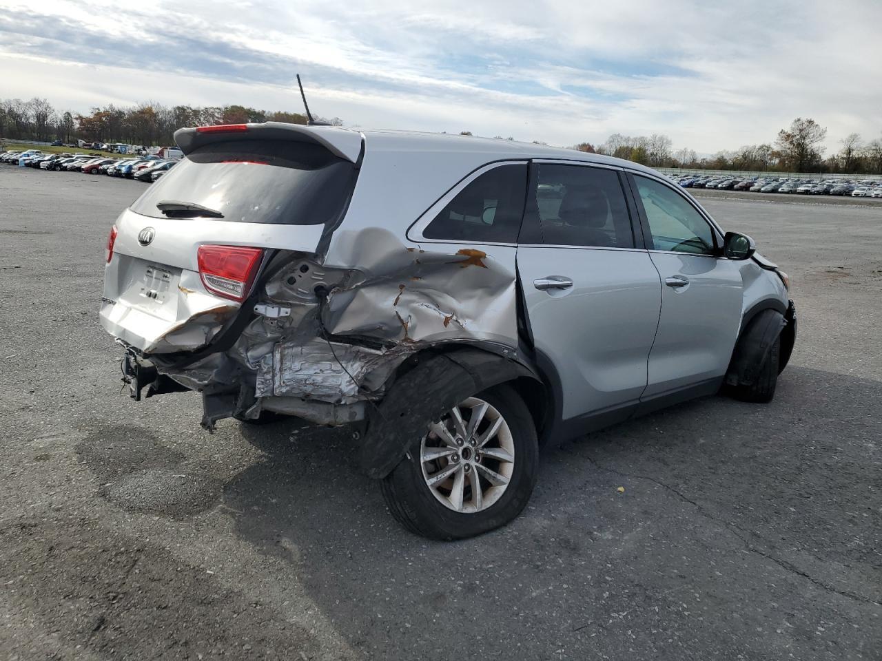 2017 KIA SORENTO