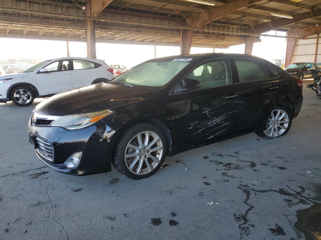 2013 TOYOTA Avalon