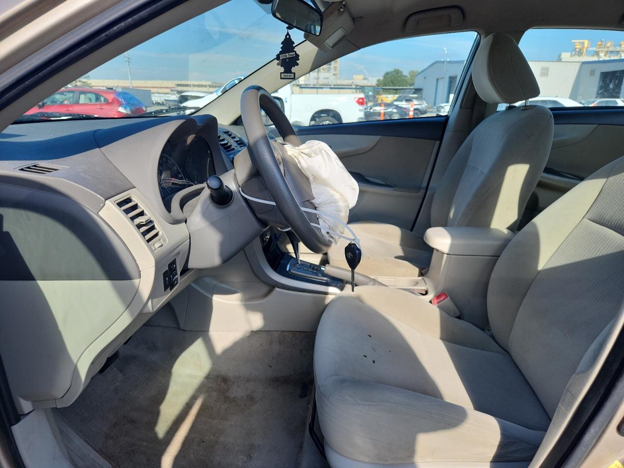 2010 TOYOTA COROLLA