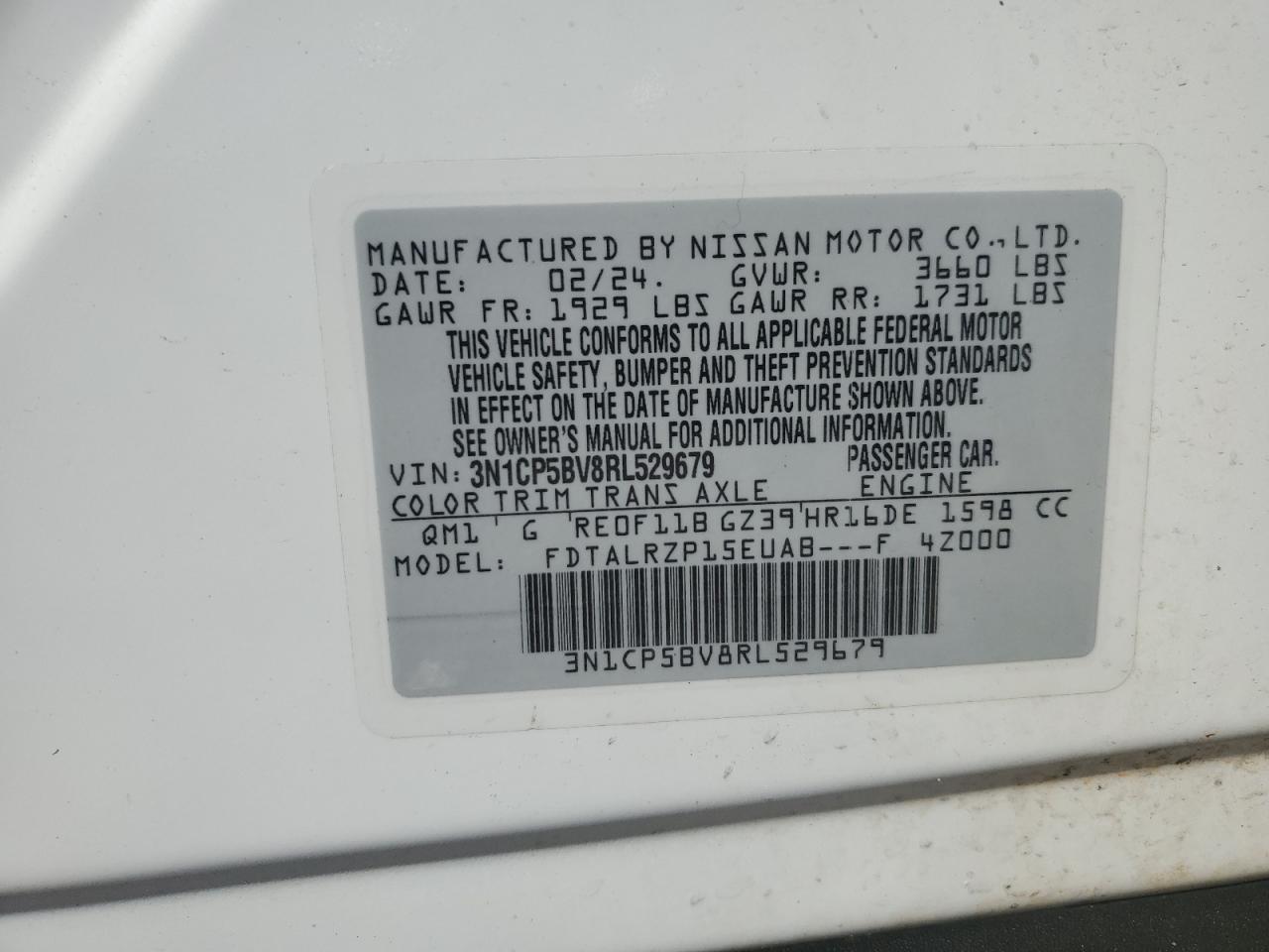 2024 NISSAN KICKS