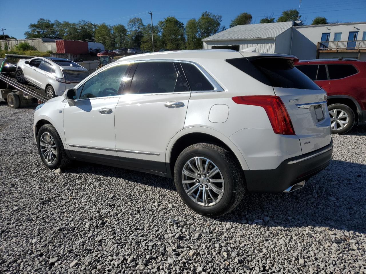 2017 CADILLAC XT5