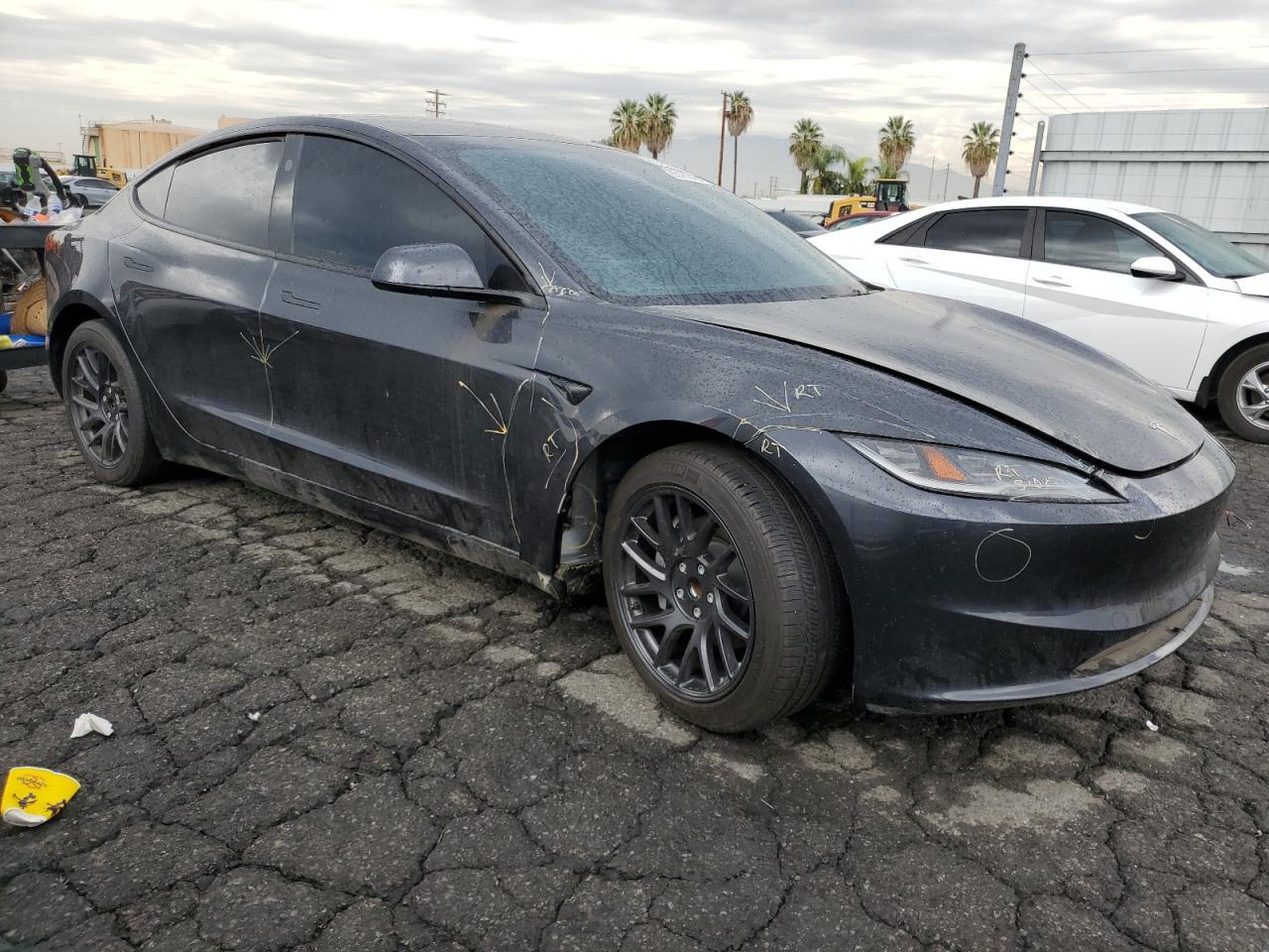 2024 TESLA MODEL 3