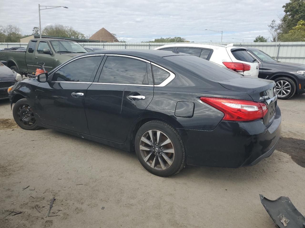 2017 NISSAN ALTIMA