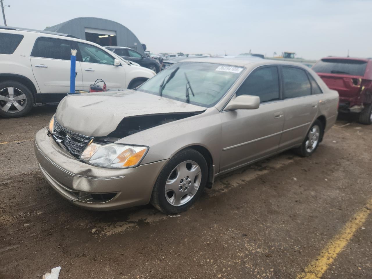 2004 TOYOTA Avalon