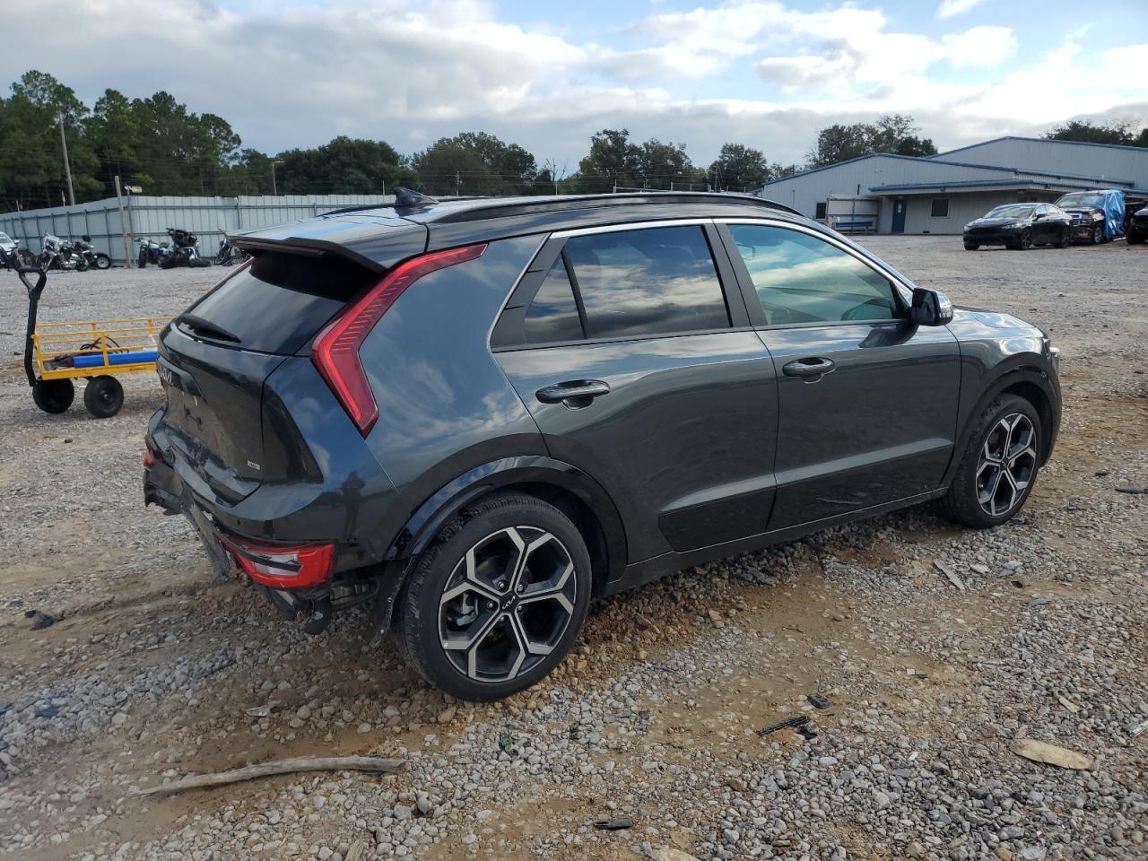 2024 KIA Niro
