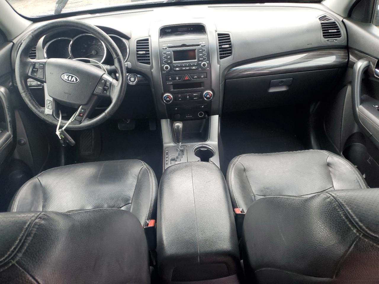 2011 KIA SORENTO