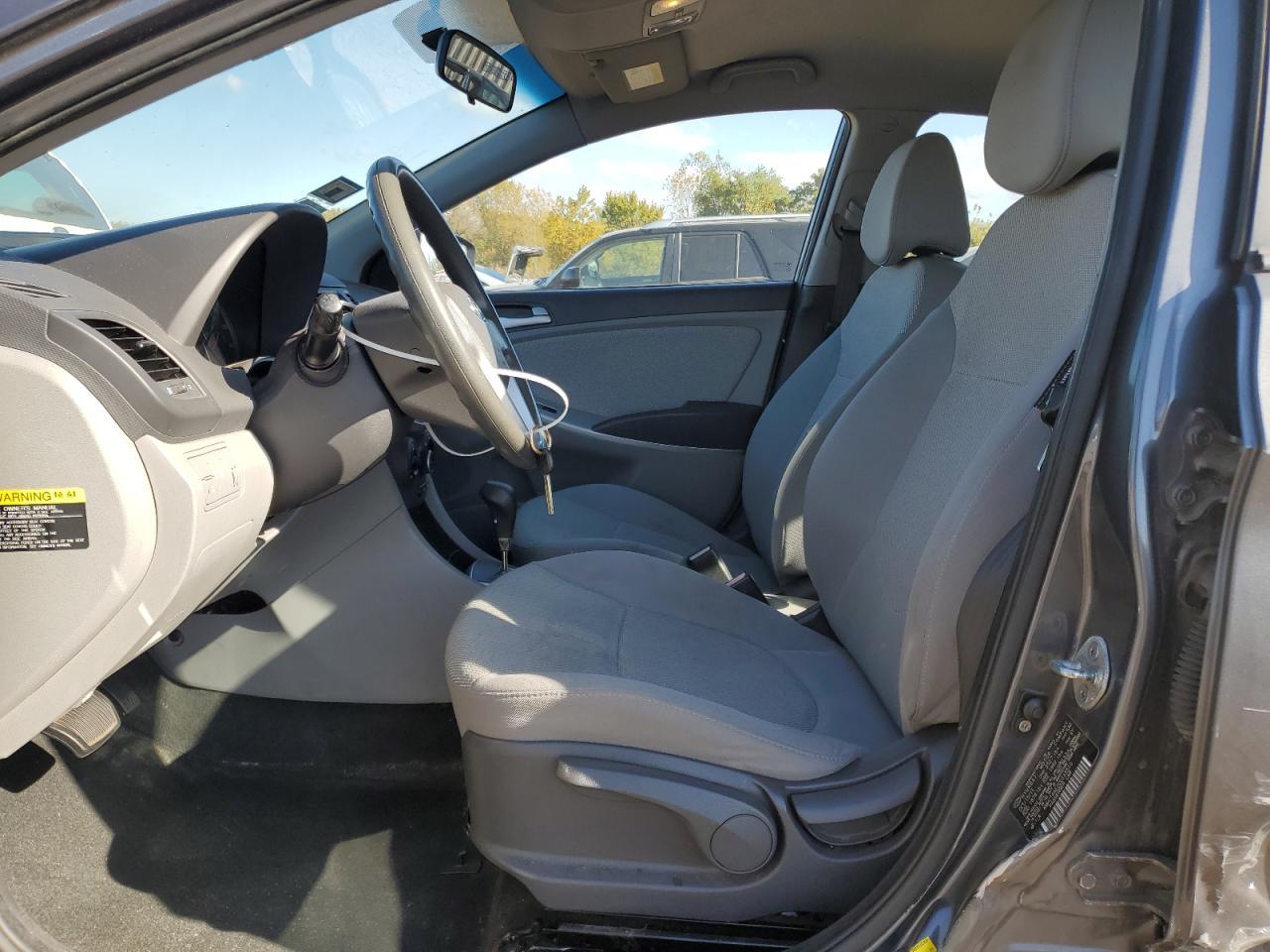 2012 HYUNDAI ACCENT