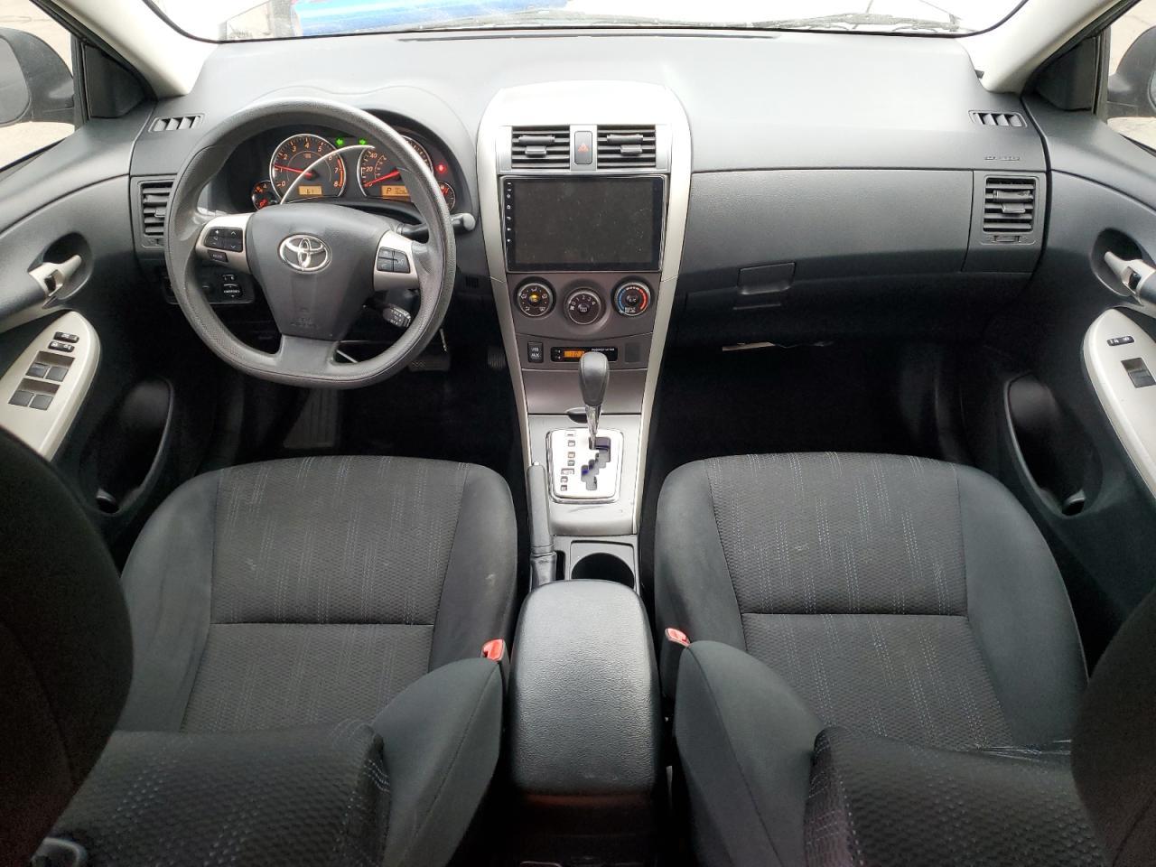 2011 TOYOTA COROLLA