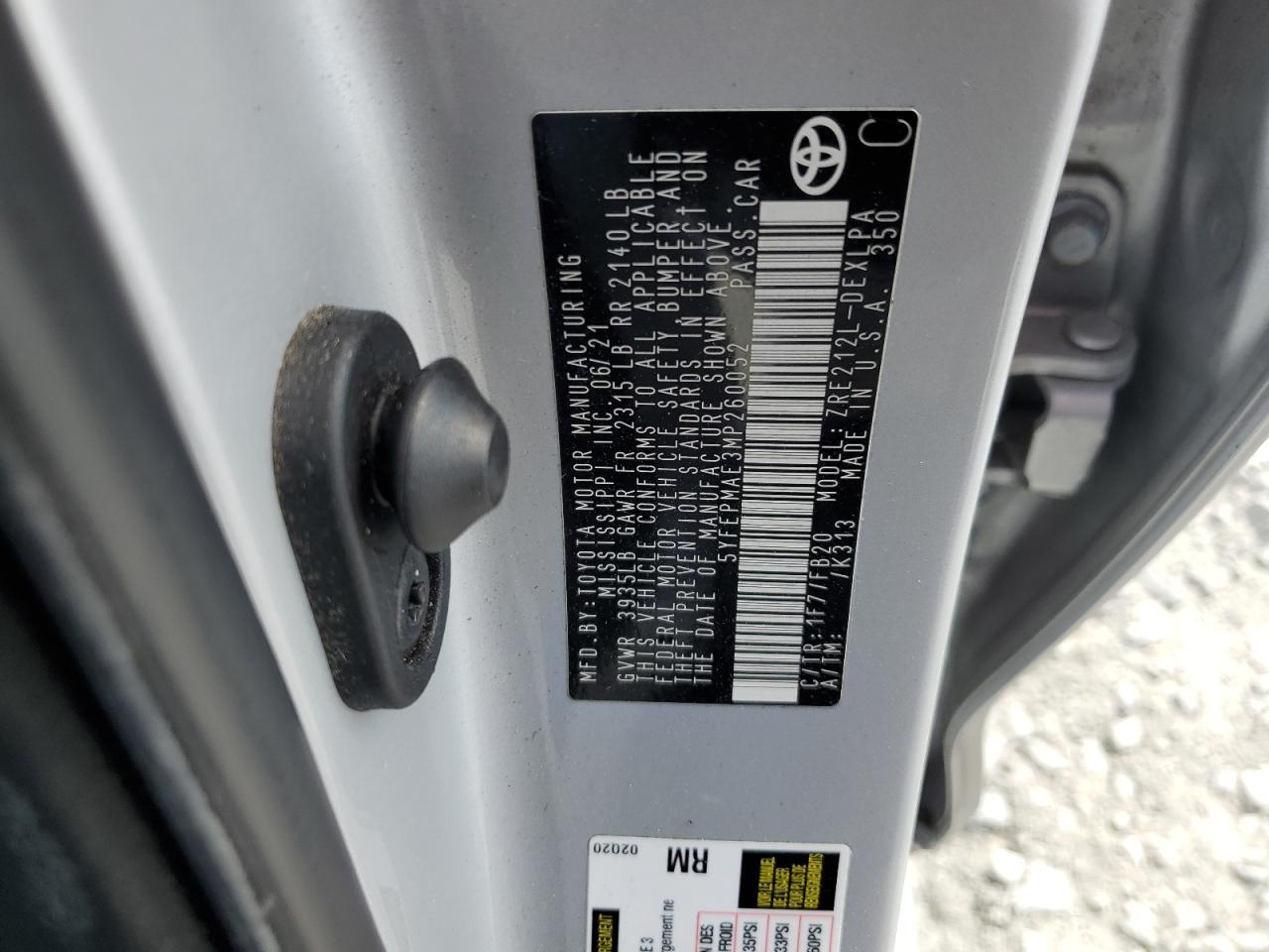 2021 TOYOTA COROLLA